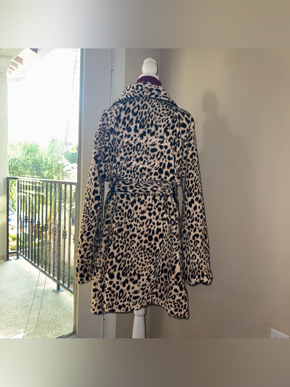 Victoria's Secret Leopard Print Plush Robe - Beige/Black